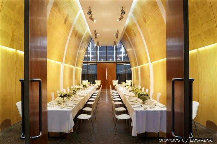 Hotel Realm Kanberra Dış mekan fotoğraf The Long Room